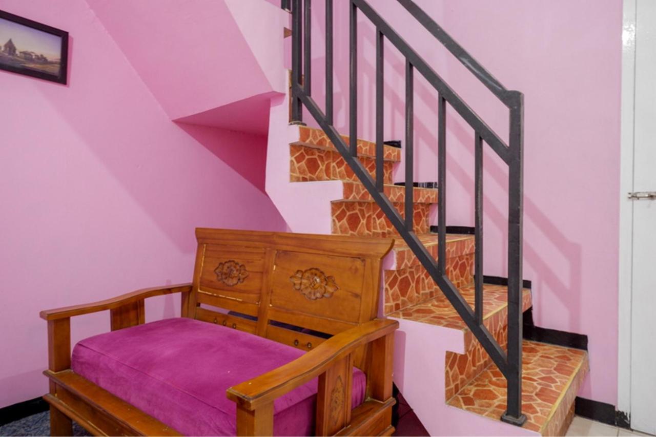 Reddoorz Syariah Near Telaga Warna Dieng Diyeng Exterior foto