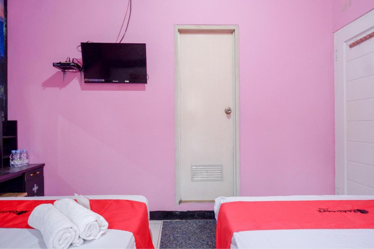 Reddoorz Syariah Near Telaga Warna Dieng Diyeng Exterior foto
