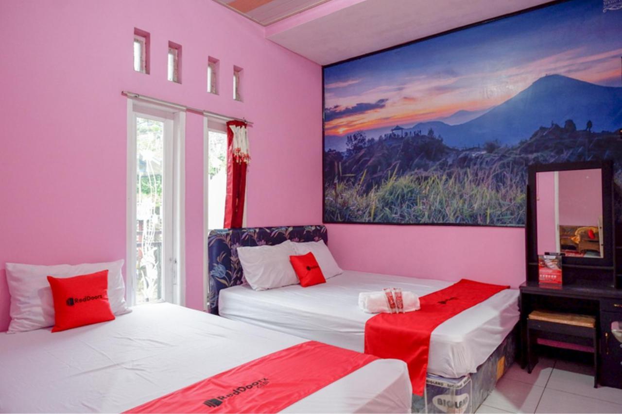 Reddoorz Syariah Near Telaga Warna Dieng Diyeng Exterior foto